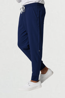 Essential 5-Pocket Scrub Jogger