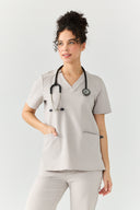 Relaxed 2-Pocket Scrub Top