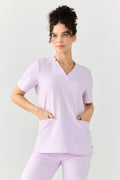 Relaxed 2-Pocket Scrub Top