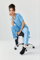 Women’s Two Pocket Scrub Top