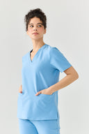 Women’s Two Pocket Scrub Top