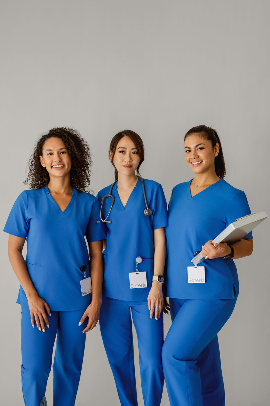 Women’s Two Pocket Scrub Top