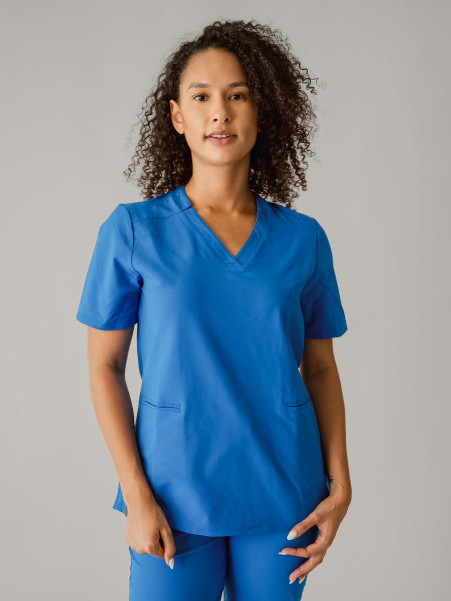 Women’s Two Pocket Scrub Top