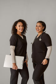 Women’s Two Pocket Scrub Top