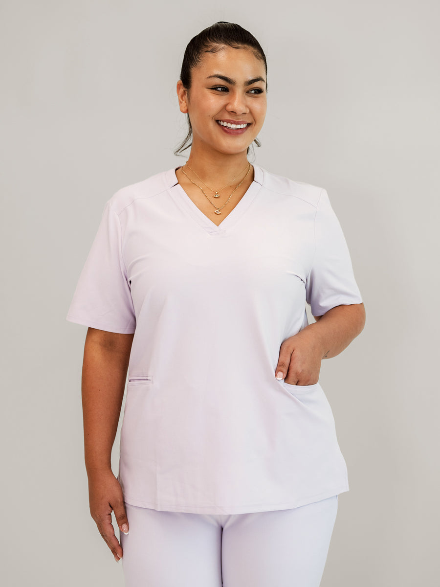 Women’s Two Pocket Scrub Top