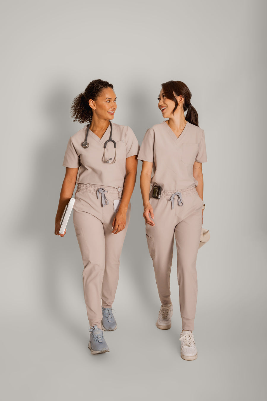 Women's One Pocket Scrub Top